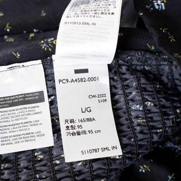 ✨ Levi's Finn Floral Puff Sleeve Blouse Short Sleeve Top Black - Picture 12 of 12